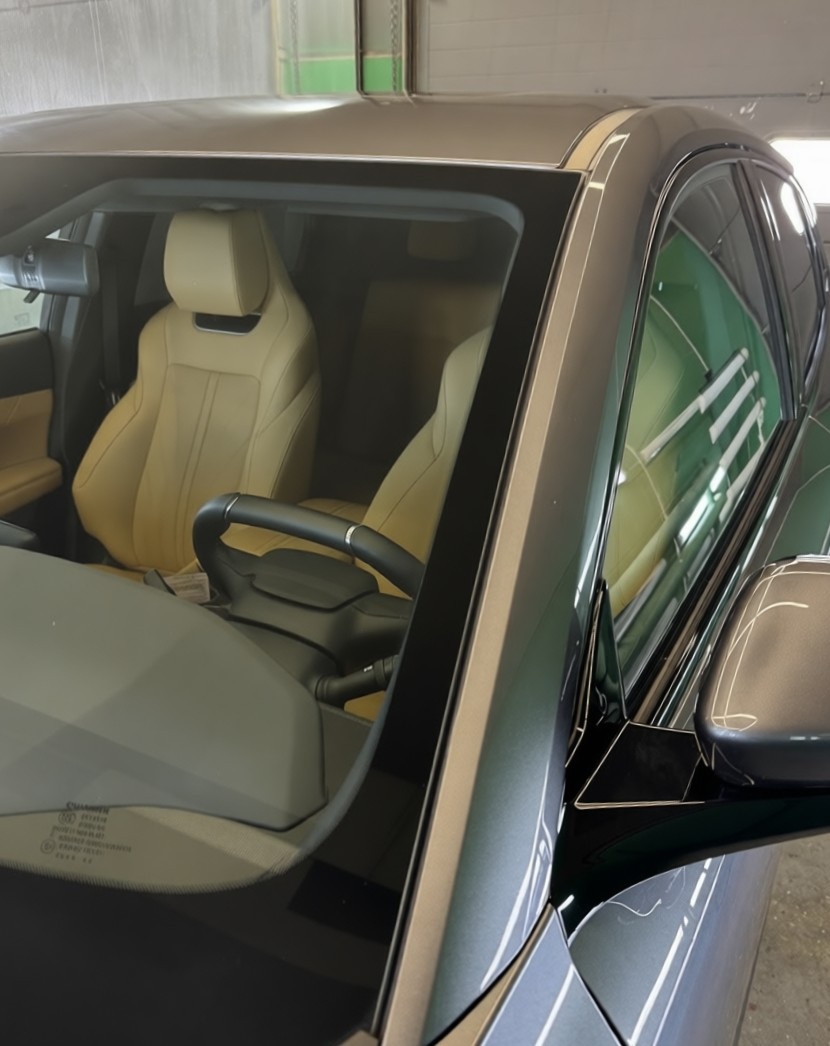 Замена лобового стекла Changan Uni-K