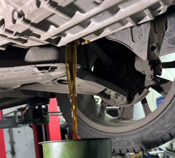 Замена масла в раздатке Changan Uni-K