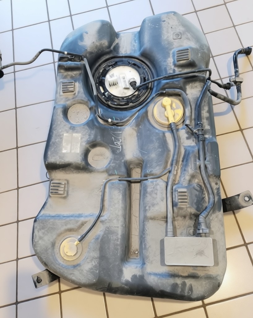 Замена топливного фильтра Changan Uni-V