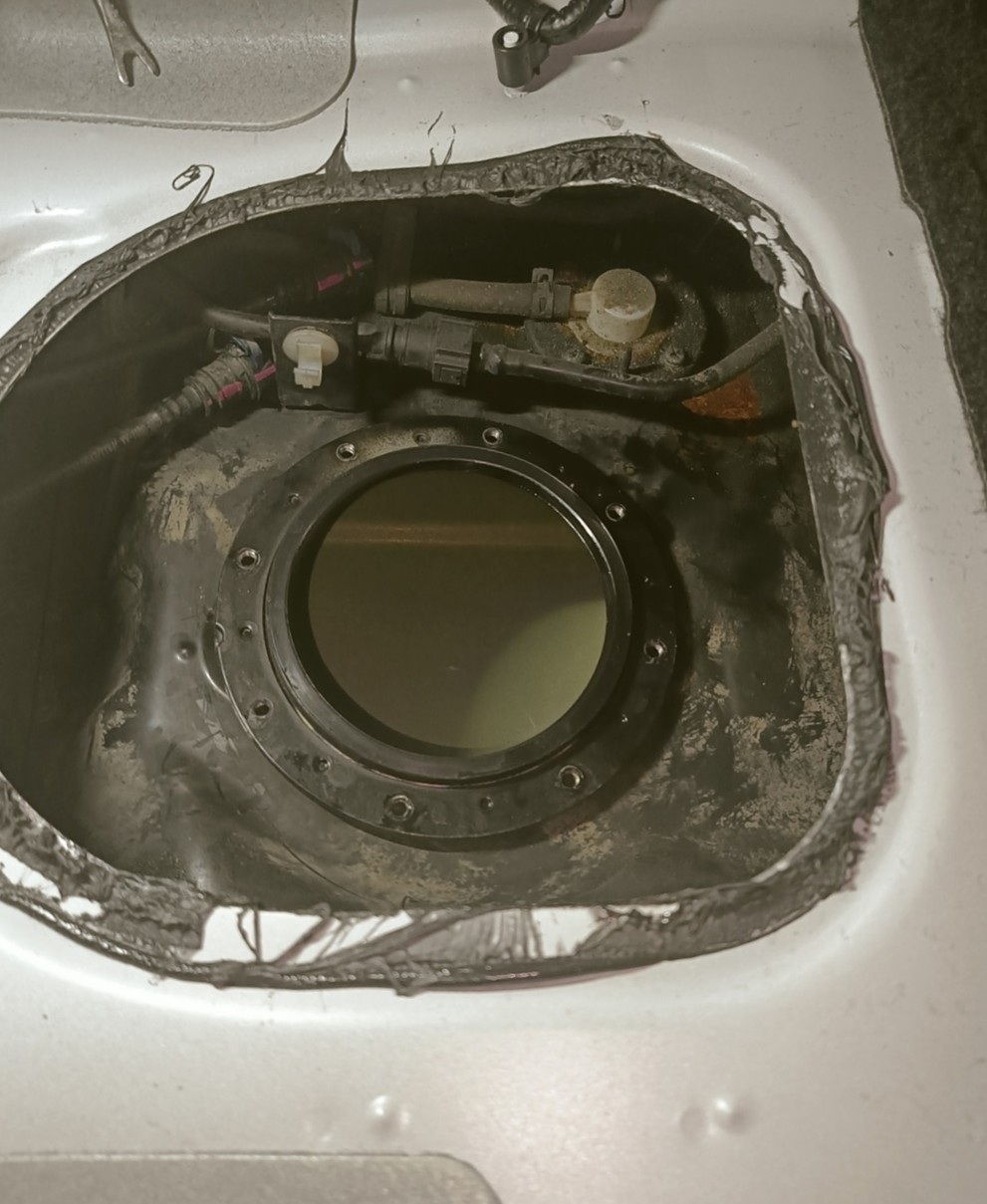 Замена топливного насоса Changan Uni-K